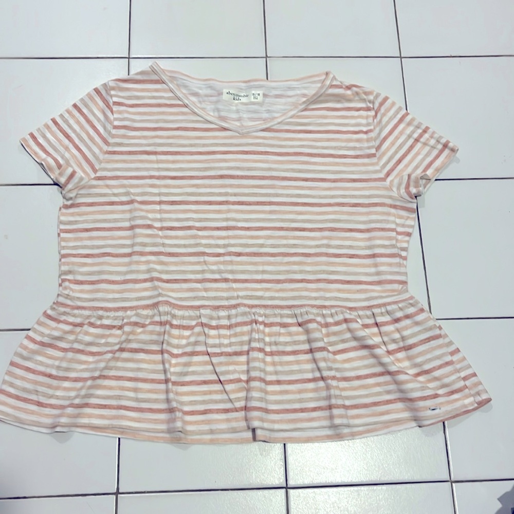Girls Abercrombie kids shirt